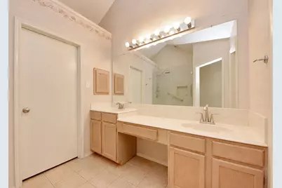 10918 Mulberry Court, La Porte, TX 77571 - Photo 14