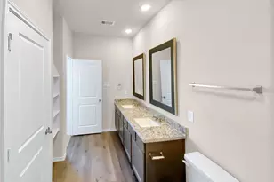13067 Clear View Dr, Willis, TX 77318 - Photo 10