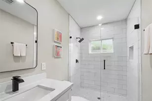 2307 Chestnut St, Houston, TX 77009 - Photo 18