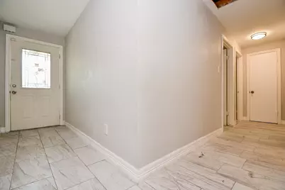 5811 Greencraig Drive, Houston, TX 77035 - Photo 4