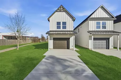 530 N 4th Street, La Porte, TX 77571 - Photo 2