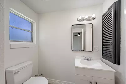 411 Avenue A #2, La Marque, TX 77568 - Photo 6
