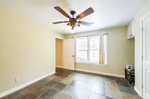 201 Meadowlawn St, Shoreacres, TX 77571 - Photo 12