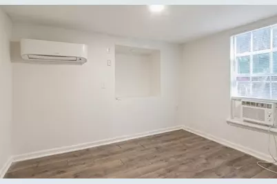 4309 Jack Street #6, Houston, TX 77006 - Photo 8