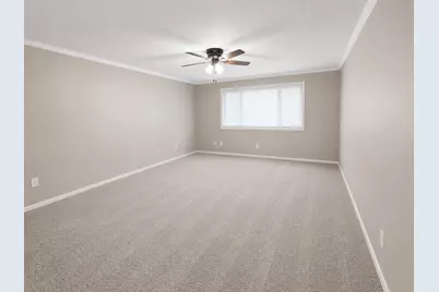 2301 Lees Court, League City, TX 77573 - Photo 10
