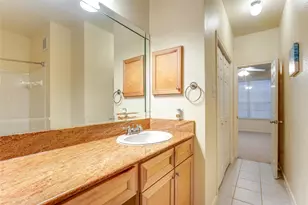 2255 Braeswood Park Dr, Houston, TX 77030 - Photo 22