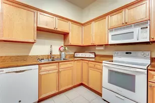 2255 Braeswood Park Dr, Houston, TX 77030 - Photo 24