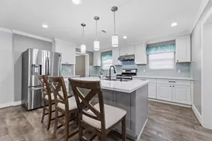 9410 Fairdale Ln, Houston, TX 77063 - Photo 12