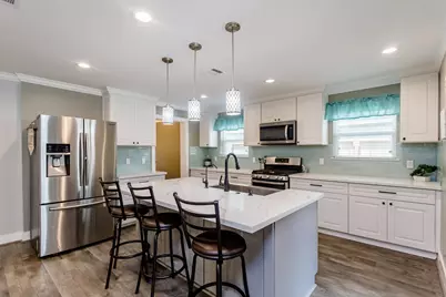 9410 Fairdale Lane, Houston, TX 77063 - Photo 12