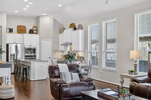 2791 Hidden Hollow Ln, Conroe, TX 77385 - Photo 18