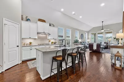 2791 Hidden Hollow Lane, Conroe, TX 77385 - Photo 8