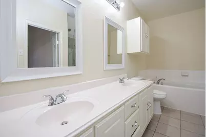 7542 Autumn Sun Drive, Houston, TX 77083 - Photo 18