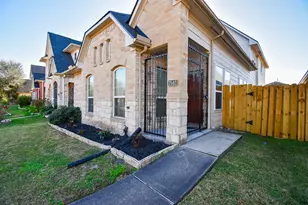 7542 Autumn Sun Dr, Houston, TX 77083 - Photo 2