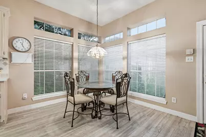 8122 Malardcrest Drive, Humble, TX 77346 - Photo 6