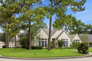 8122 Malardcrest Dr, Humble, TX 77346 - Photo 2