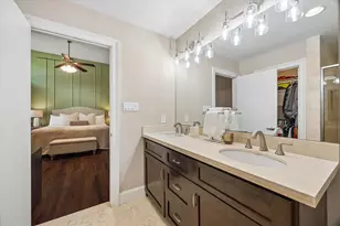 5130 Kingfisher Dr, Houston, TX 77035 - Photo 20