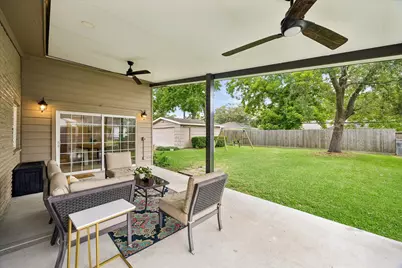 5130 Kingfisher Drive, Houston, TX 77035 - Photo 2