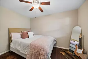 5130 Kingfisher Dr, Houston, TX 77035 - Photo 22