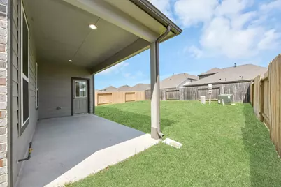 11806 Royal Willow Lane, Houston, TX 77066 - Photo 32