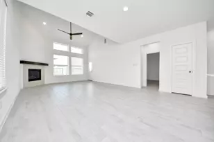 11806 Royal Willow Ln, Houston, TX 77066 - Photo 14