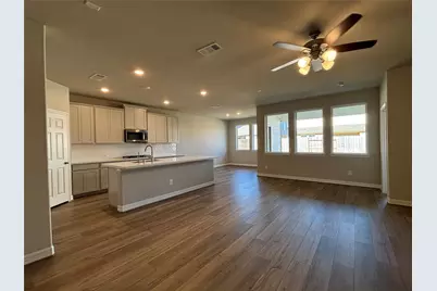 2913 Cliff Ridge Lane, Katy, TX 77493 - Photo 6