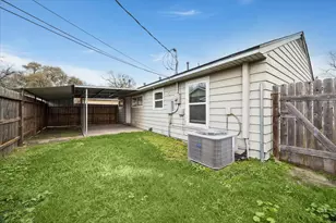 434 Meters St, Houston, TX 77020 - Photo 10