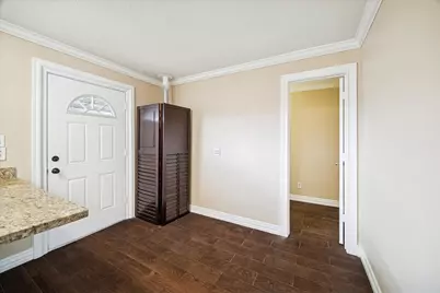 434 Meters Street, Houston, TX 77020 - Photo 4