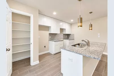 9119 Sherbourne Street, Houston, TX 77016 - Photo 4