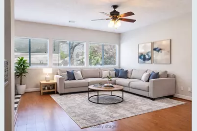 11720 Chanteloup Drive, Houston, TX 77047 - Photo 2