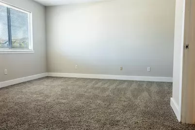 11720 Chanteloup Drive, Houston, TX 77047 - Photo 12