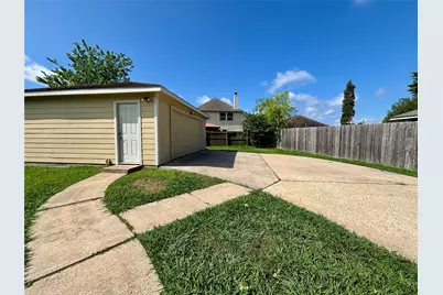 13019 Skyline Drive, Willis, TX 77318 - Photo 26