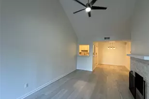 2100 Tanglewilde St, Houston, TX 77063 - Photo 4