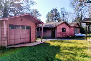 186 Shelter Ln, Livingston, TX 77351 - Photo 8