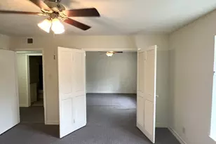 8947 Gaylord Dr, Houston, TX 77024 - Photo 10