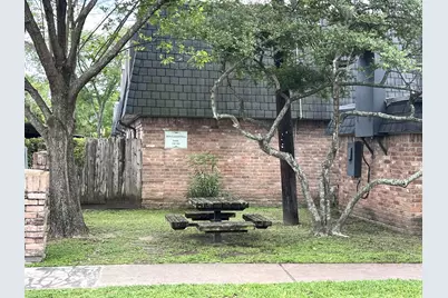 8947 Gaylord Drive #230, Houston, TX 77024 - Photo 22