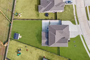 15003 Gulfstream Park Ave, Mont Belvieu, TX 77523 - Photo 42