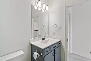 15003 Gulfstream Park Ave, Mont Belvieu, TX 77523 - Photo 30