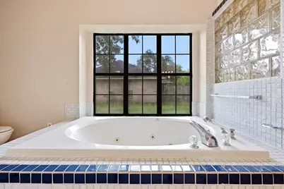 7215 Pleasant Bend Drive, Beaumont, TX 77708 - Photo 18