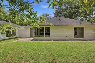 7215 Pleasant Bend Drive, Beaumont, TX 77708 - Photo 24