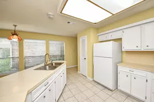 15211 Paladora Dr, Houston, TX 77083 - Photo 14