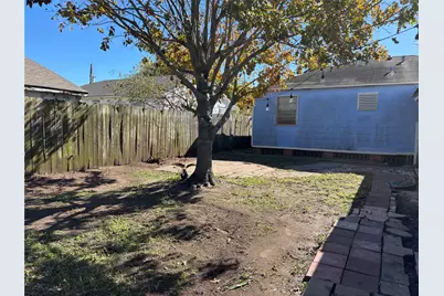 5520 Menard Avenue #2, Galveston, TX 77551 - Photo 10