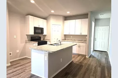 154 Bellewood Manor Drive, Magnolia, TX 77354 - Photo 4