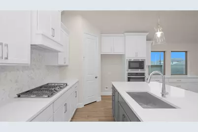 729 Eagle Ford Lane, League City, TX 77573 - Photo 8