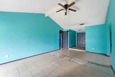 4415 Crofter Glen Drive, Friendswood, TX 77546 - Photo 6