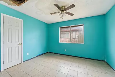 4415 Crofter Glen Drive, Friendswood, TX 77546 - Photo 8