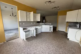 9518 Belleclaire Ln, Houston, TX 77044 - Photo 6