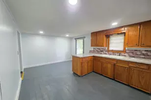 3222 Nolan Ave, Bay City, TX 77414 - Photo 4