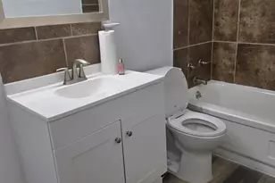 8133 Brandon St, Houston, TX 77051 - Photo 10