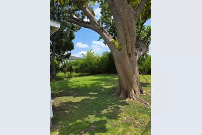 8133 Brandon Street, Houston, TX 77051 - Photo 6