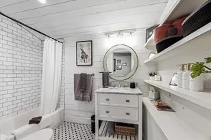 305 W Alamo St, Brenham, TX 77833 - Photo 18